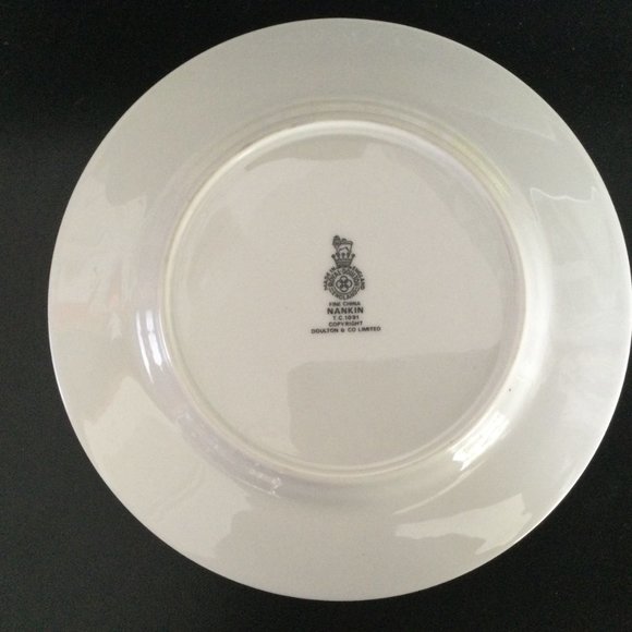 Vintage Royal Doulton Fine China Plate NANKIN 6.5" bread plate - Picture 5 of 5